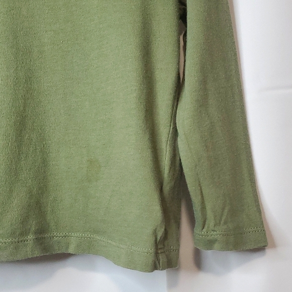FREE ADD-ON‼️ Old Navy Green Kids Long Sleeve Shirt - Size 3T (small spot) - Picture 5 of 12